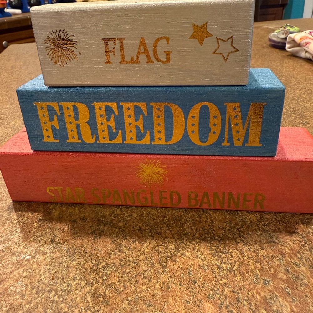 Patriotic Wooden Block Decor